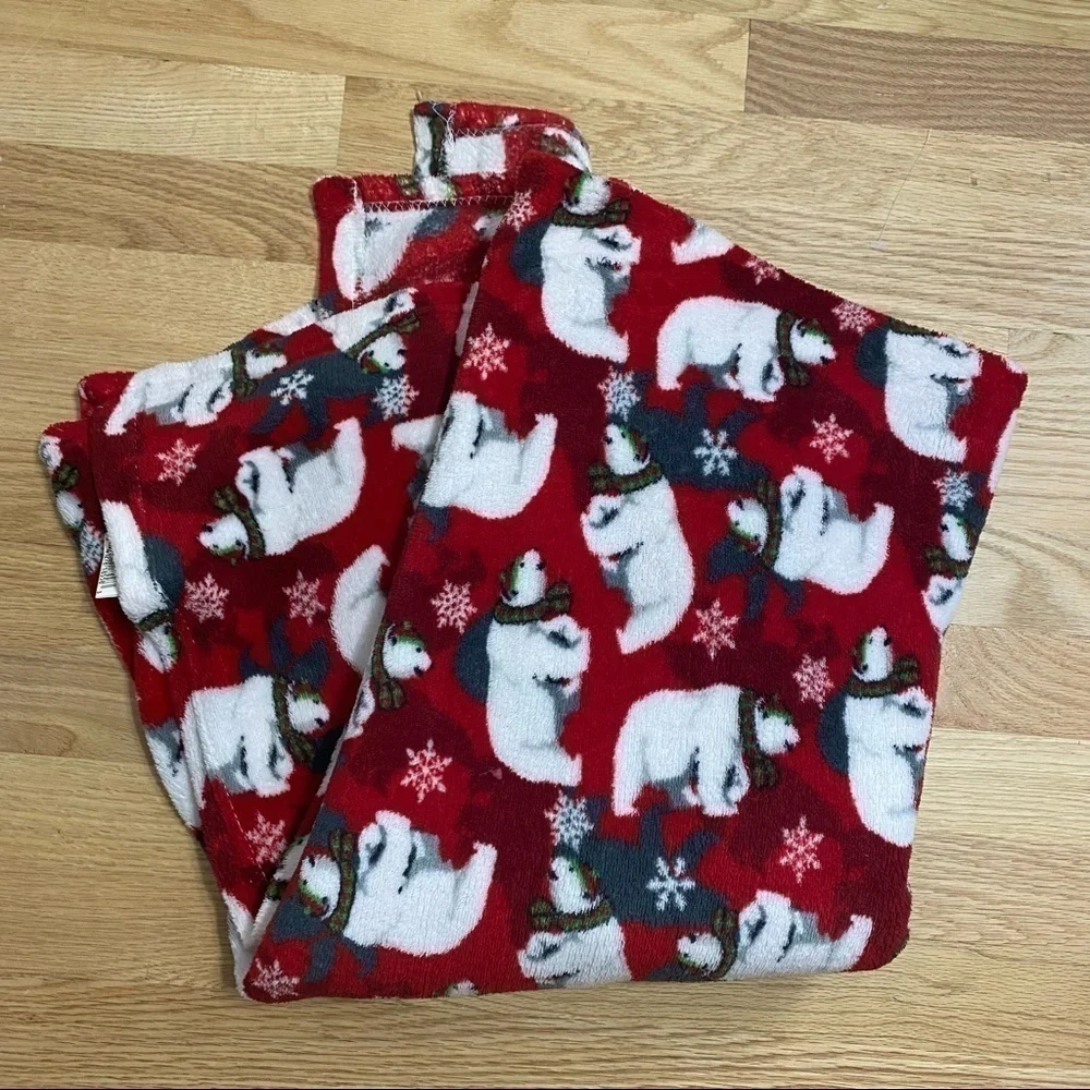 North Point Polar Bear Fleece Blanket Red White Winter Christmas